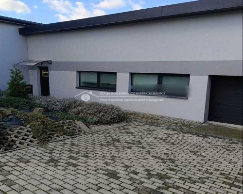 Lokal biurowy do wynajęcia - 130 m² | 40 zł/m² | 5 200 zł miesięcznie   Bielsko-Biała - Kamienica | funkcjonalna prz