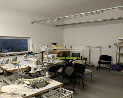 Lokal biurowy do wynajęcia - 130 m² | 40 zł/m² | 5 200 zł miesięcznie   Bielsko-Biała - Kamienica | funkcjonalna prz