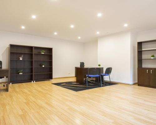 Biuro 48m2, parking / gotowe do wprowadzenia