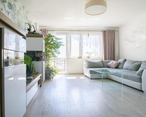 3 pokoje z balkonem, Osiedle Młodych 52m2