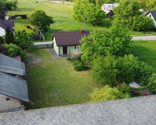 Siedlisko w Barłogach gm. Kurów 35 kw. do Lublina.