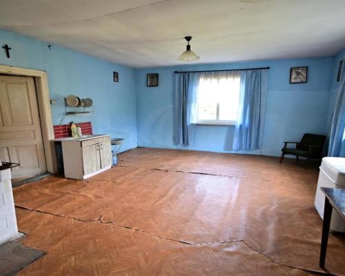 Radomirka - dom i budynki gosp. + ponad 1ha gruntu