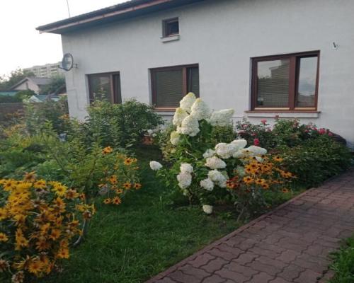 Dom 140 m2  na działce 822 m2 ul. Gajowa Radom.