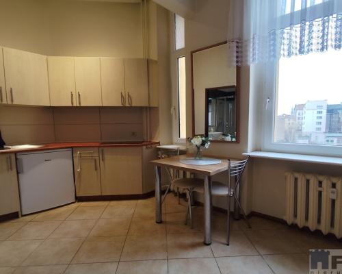 Do wynajmu  kawalerka  przy Zamku Książąt Pom.