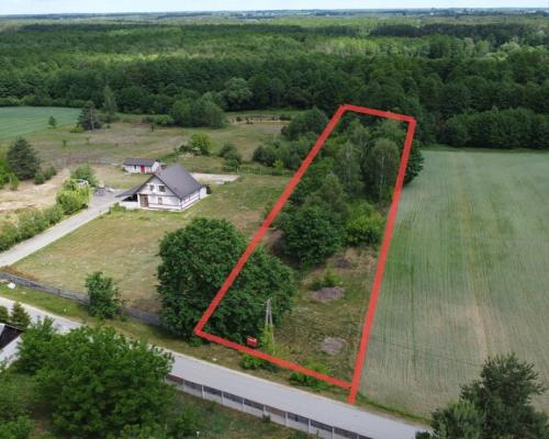 Działka budowlana 3000 m2 w Siekierce gm. Chotcza