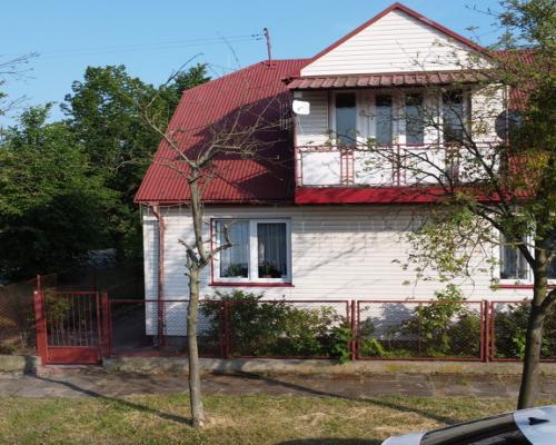 Dom 100 m2 w centrum Gniewoszowa gm. Kozienice.