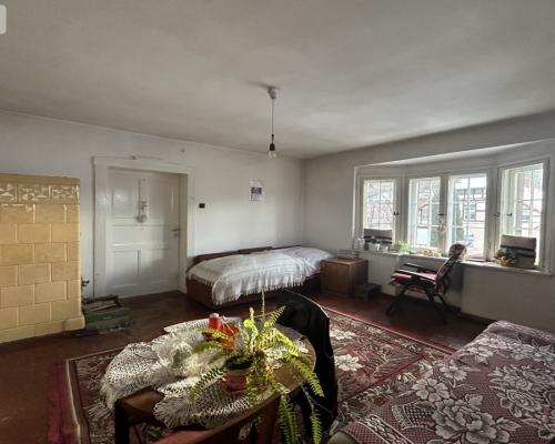 Piętro domu z ogrodem i widokiem na Karkonosze