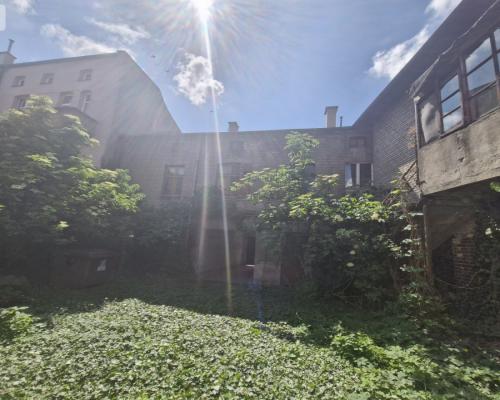 Kamienica pod inwestycję w centrum Nakła
