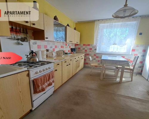 Dom z garażem na działce 1300 m2