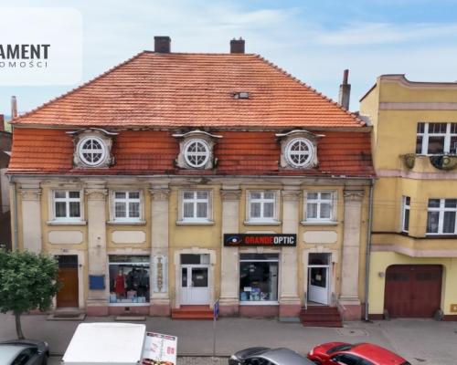 * Zabytkowa Kamienica  w Kcyni