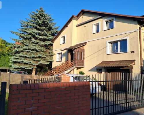 Dom 205m² Tczew Górki z KW | Usługi / 2 mieszkania
