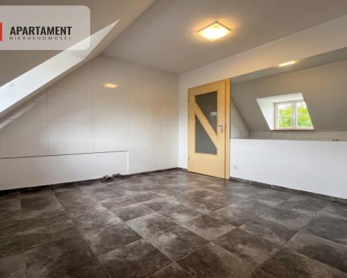 * Ustawna kawalerka 36,7m2 z dużą kuchnią