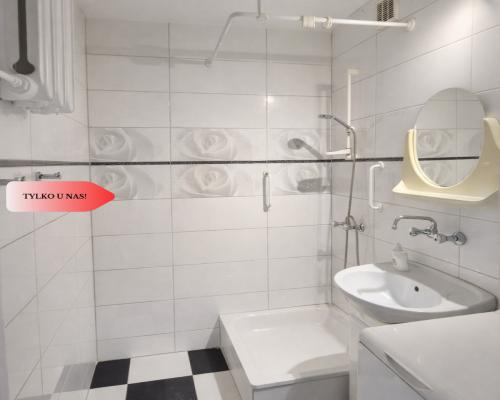 Łasin - 3 pokoje, balkon, 65 mkw, potencjał