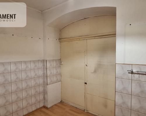3 pokoje 70.49 m2 do remontu