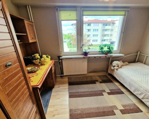 2 pokoje na pierwszym piętrze! Balkon!