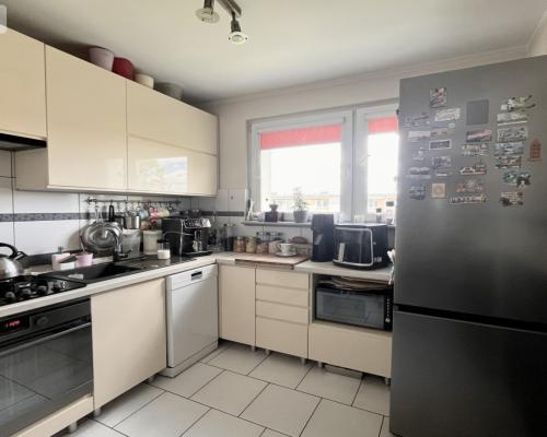 3 jasne pokoje, możliwe wynajęcie garażu