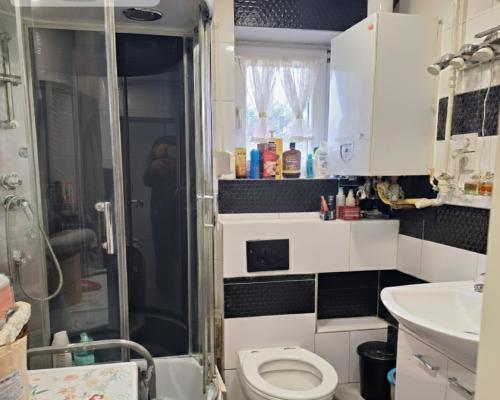 Nakło 71 m²po remoncie–Parter, Garaż, Piwnica