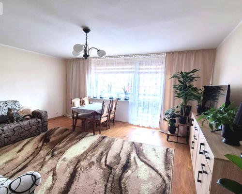 Funkcjonalne mieszkanie  52m˛na III piętrze