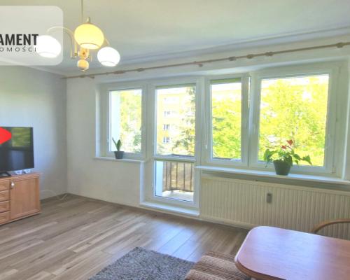 3 pokoje ,balkon, miejsce parkingowe