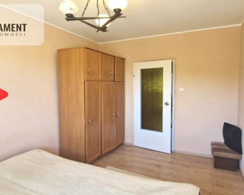 3 pokoje ,balkon, miejsce parkingowe