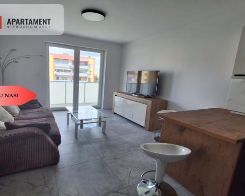 Pierwszy najem/ balkon/ komórka/ miejsce postojowe