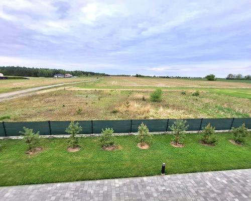Szczutki 1106m2 malownicze miejsce pola lasy
