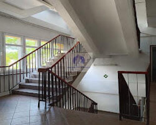 Wawer: lokal biurowy 11,34m2 do wynajęcia