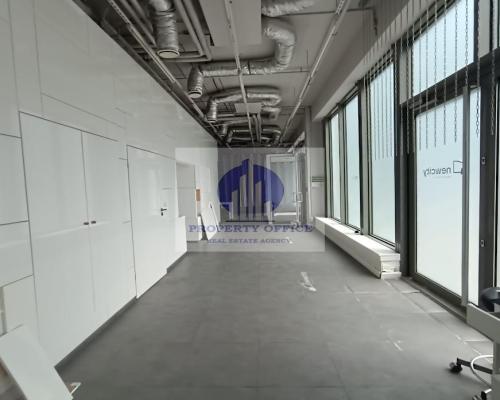 Mokotów : lokal handlowo-usługowy 152,77m2 do wynajęcia