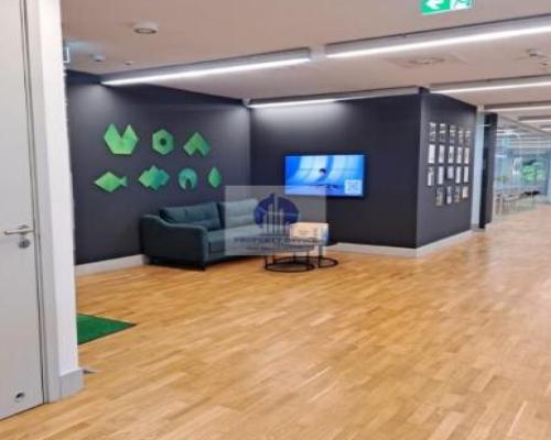 Wola: lokal biurowy 839 m2 do podnajmu