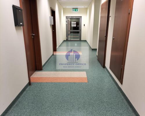 Mokotów: lokal biurowy 936 m2 do wynajęcia