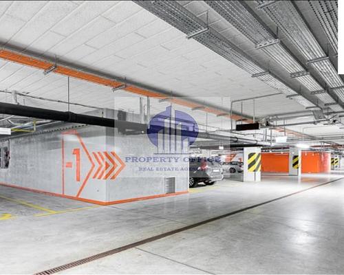 Włochy: lokal biurowy 752m2 do wynajęcia