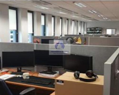 Ursynów : lokal biurowy 930m2 do wynajęcia