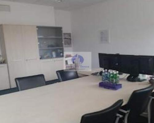 Ursynów : lokal biurowy 930m2 do wynajęcia