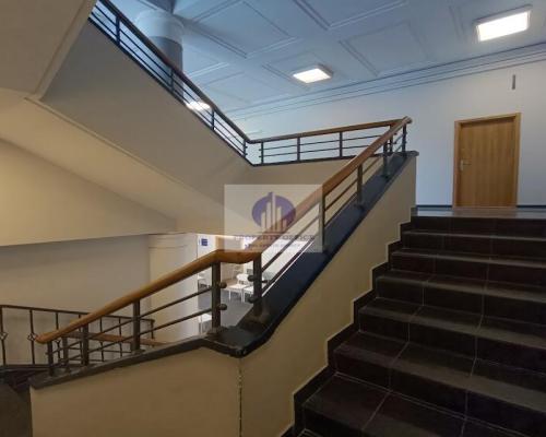 Śródmieście: lokal biurowy 22m2 do wynajęcia