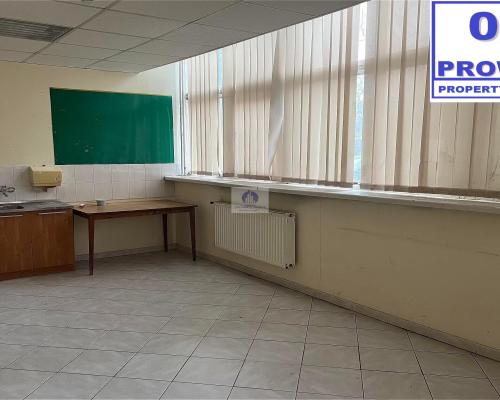 Bielany: magazyn 21,02m2 do wynajęcia