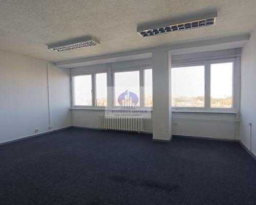 Praga Południe: lokal biurowy 35,10m2 do wynajęcia