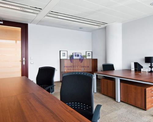Śródmieście: biuro serwisowane dla 2 osób do wynajęcia