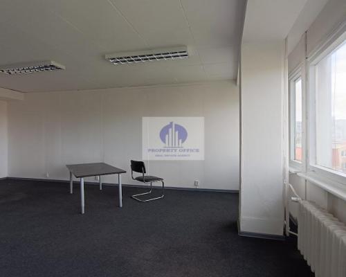 Praga Południe: lokal biurowy 35,10m2 do wynajęcia