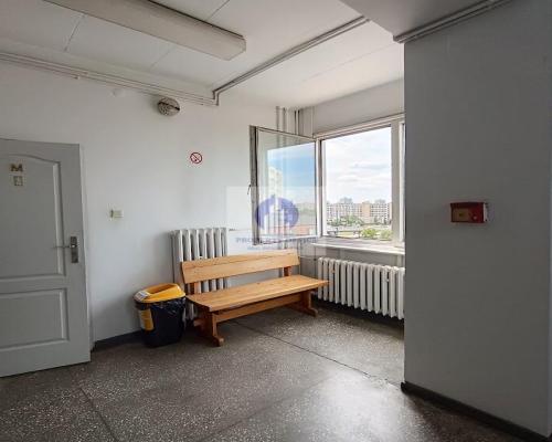 Praga Południe: lokal biurowy 35,10m2 do wynajęcia