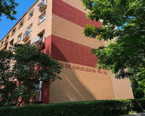 3-pokojowe mieszkanie przy Charlesa de Gaulle'a