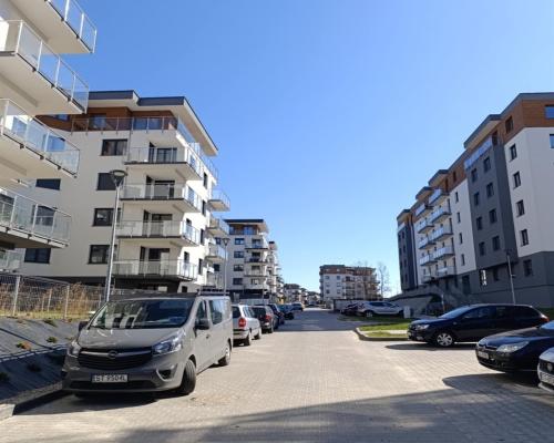 Kawalerka z balkonem w nowym budownictwie