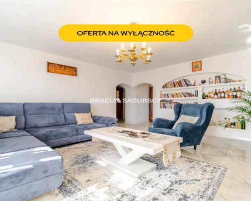 Dom gotowy do zamieszkania z pięknym ogrodem