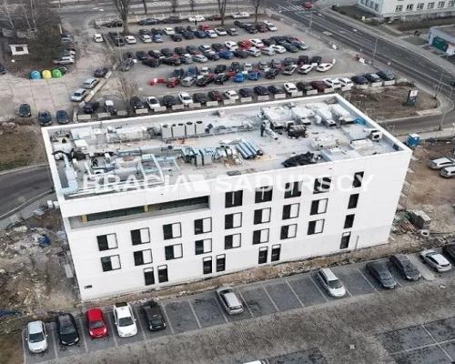 Gotowa powierzchnia biurowo-usł., okolice M1