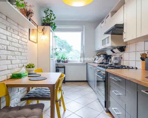 2 pokoje | 51,32 m² | duży balkon | os. Handlowe |