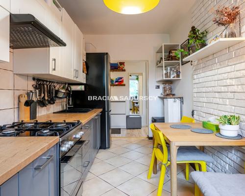 2 pokoje | 51,32 m² | duży balkon | os. Handlowe |