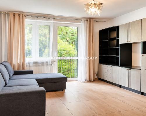 1 pok 30 m2 z ddzielna jasna kuchnia Krowodrza