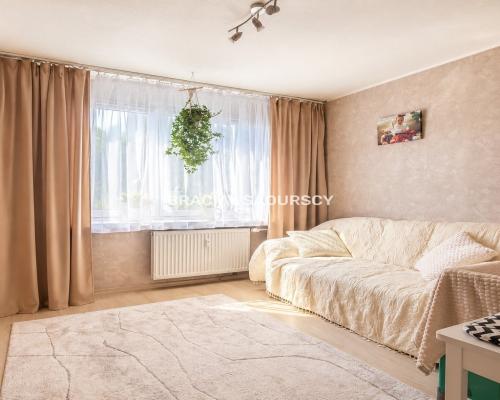 3 pokoje z balkonem na Sanockiej