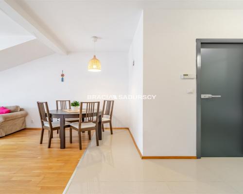 Klimatyczne 2 pokoje | Kamienica | Wrocławska