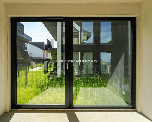 3pokoje,50m2,nowe budownictwo,2 ogródki,m.postojow