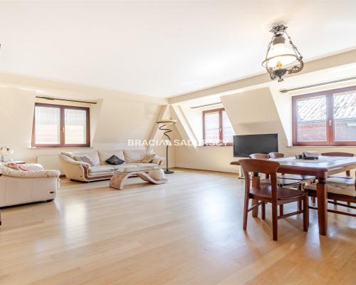 Kazimierz Stare Miasto Apartament z garażem
